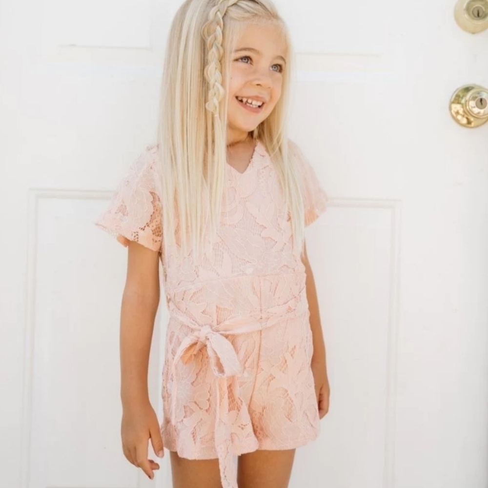 Bailey's Blossoms Lila Lace Seashell Peach Romper - 4T